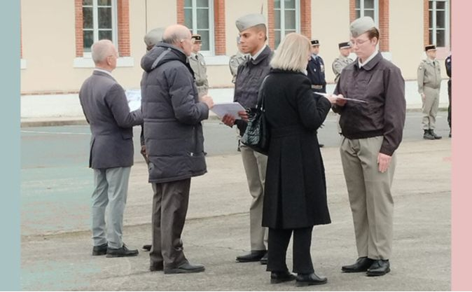 La remise d'un prix du Mérite et de deux diplômes d'honneur à Léo Lahély, Ibrahim Rachidi et Inès Guerlot
