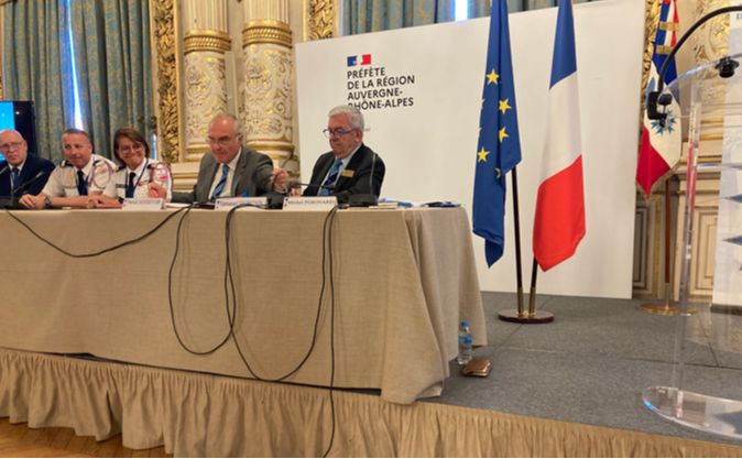 Au cours du congrès, deux conventions ont été renouvelée avec le ministre de l'Education nationale pour les prix de l'Education à la citoyenneté et la Mémoire et avec la Fédération nationale des sapeurs-pompiers de France pour les prix de l'engagement citoyen JSP. Une nouvelle convention a été signée avec l'Association des maires de France